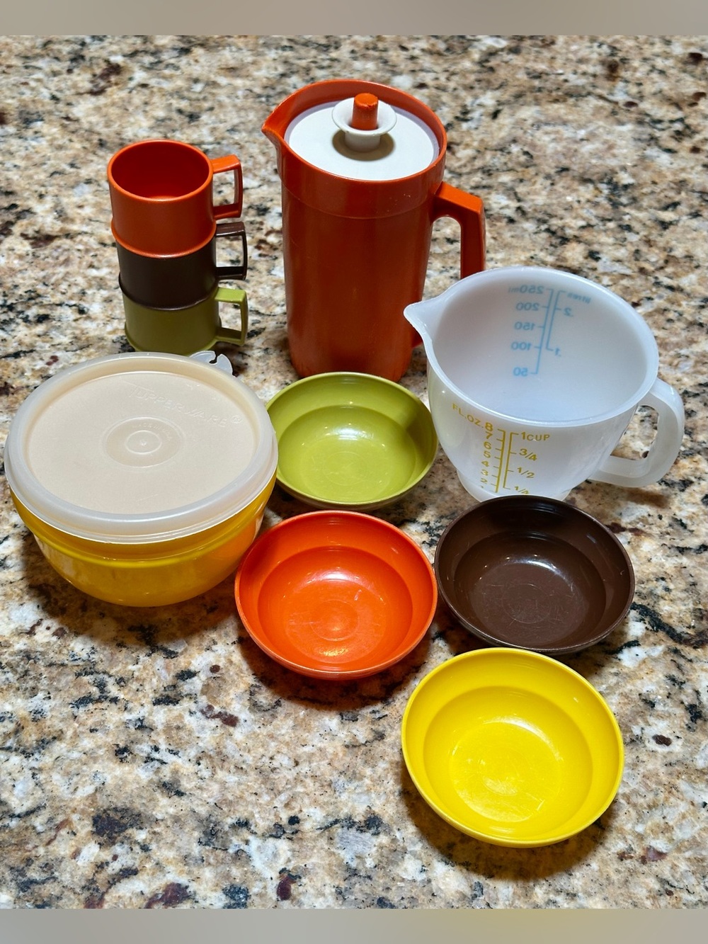 Tupperware Toys 12 pc. Vintage Kitchen Set Pre-owned